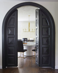 Doors for arches in an apartment photo