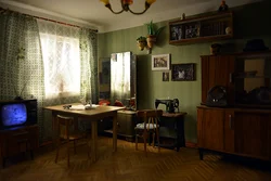 Фото советских квартир с советской мебелью