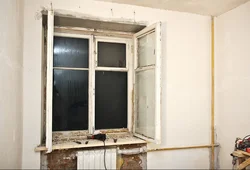 Old wooden windows in the apartment photo