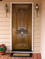 Photo of wooden entrance doors to the apartment