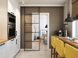 Kitchen design with 5 doors