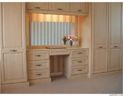 Bedroom design with wardrobe and table