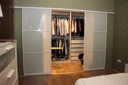 Sliding wardrobe partitions photos