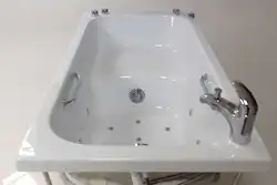 Sit-down cast iron bathtub photo