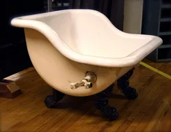 Sit-down cast iron bathtub photo