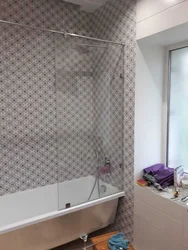 Instead of curtains in the bathroom photo