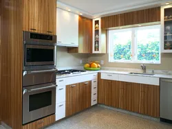 Kitchens with vertical facades photo