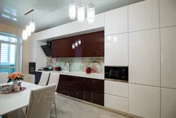 Кухня белая с антресолями фото