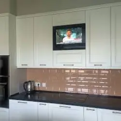 Install a TV in the kitchen photo