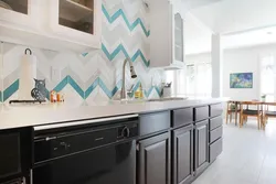 Herringbone tiles in the kitchen photo