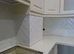 Herringbone tiles in the kitchen photo