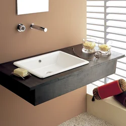 Bathtub Embedded In The Countertop Photo