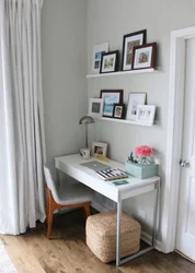 Маленькие столы для спальни фото