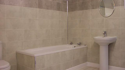 Bathtub floor panels photo