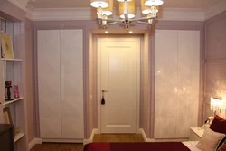 Niche doors in the hallway photo