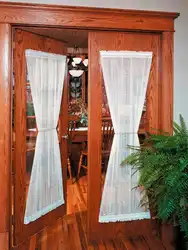 Kitchen door curtains photo