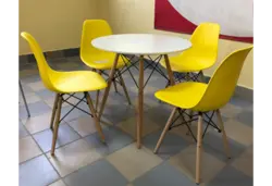 Горчичные стулья для кухни фото