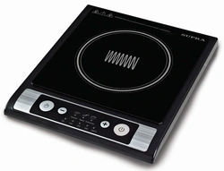 Настольная плита на кухне фото