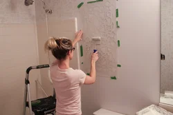 Uneven walls in the bathroom photo