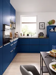 Photo white kitchen blue walls