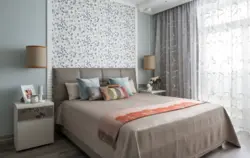 Дизайн спальни фото обоев у кровати