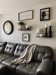 Как украсить диван в гостиной фото