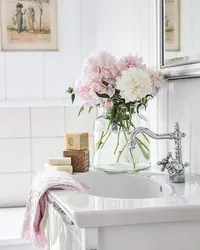 Раковина с цветами для ванной фото
