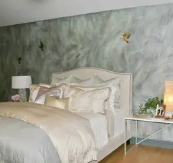 Wallpaper and plaster in the bedroom photo
