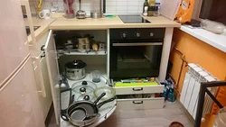 Photo of a kitchen with a small hob