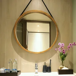 Зеркало для ванной из дерева фото