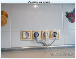 Как скрыть розетки на кухне фото