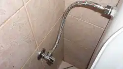 Шланг для смесителя в ванной фото