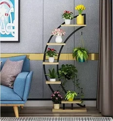 Полки для цветов в гостиной фото