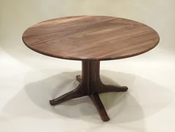 Round wood tables for the kitchen photo