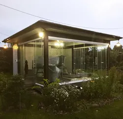 Летняя кухня с односкатной крышей фото