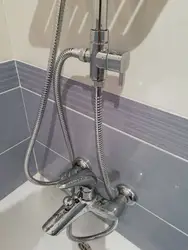 Стойка для смесителя в ванной фото