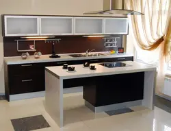 Кухня С Встроенным Столом Дизайн Фото