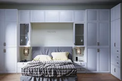 Спальня встроенная мебель с кроватью фото