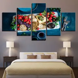 Modular Paintings Photos In The Bedroom Interior