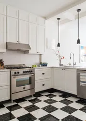 Черно белая плитка кухня пол фото