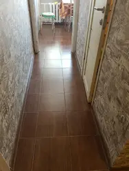 Photo When The Tiles Are From The Kitchen Into The Hallway
