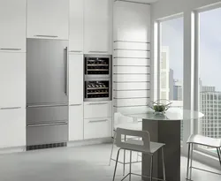 Фото холодильника на кухне в одну линию