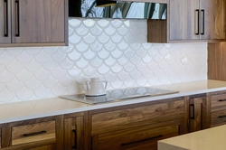 Mətbəx backsplash fotoşəkili üçün böyük ölçülü plitələr