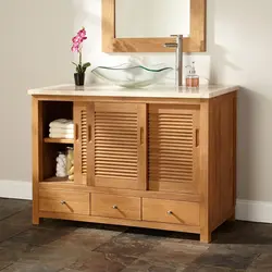 Шкаф для ванной комнаты из дерева фото
