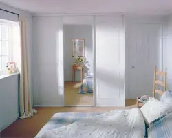 Как закрыть зеркало в шкафу в спальне фото