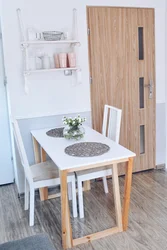 Обеденный стол для маленькой кухни к стене фото
