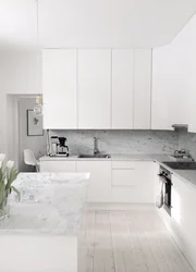 White Marbled Kitchen Apron With Gray Kitchen Photo