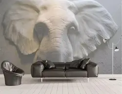 Слон в интерьере гостиной