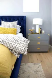 Yellow and blue in the bedroom interior