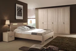 Oak bedroom design